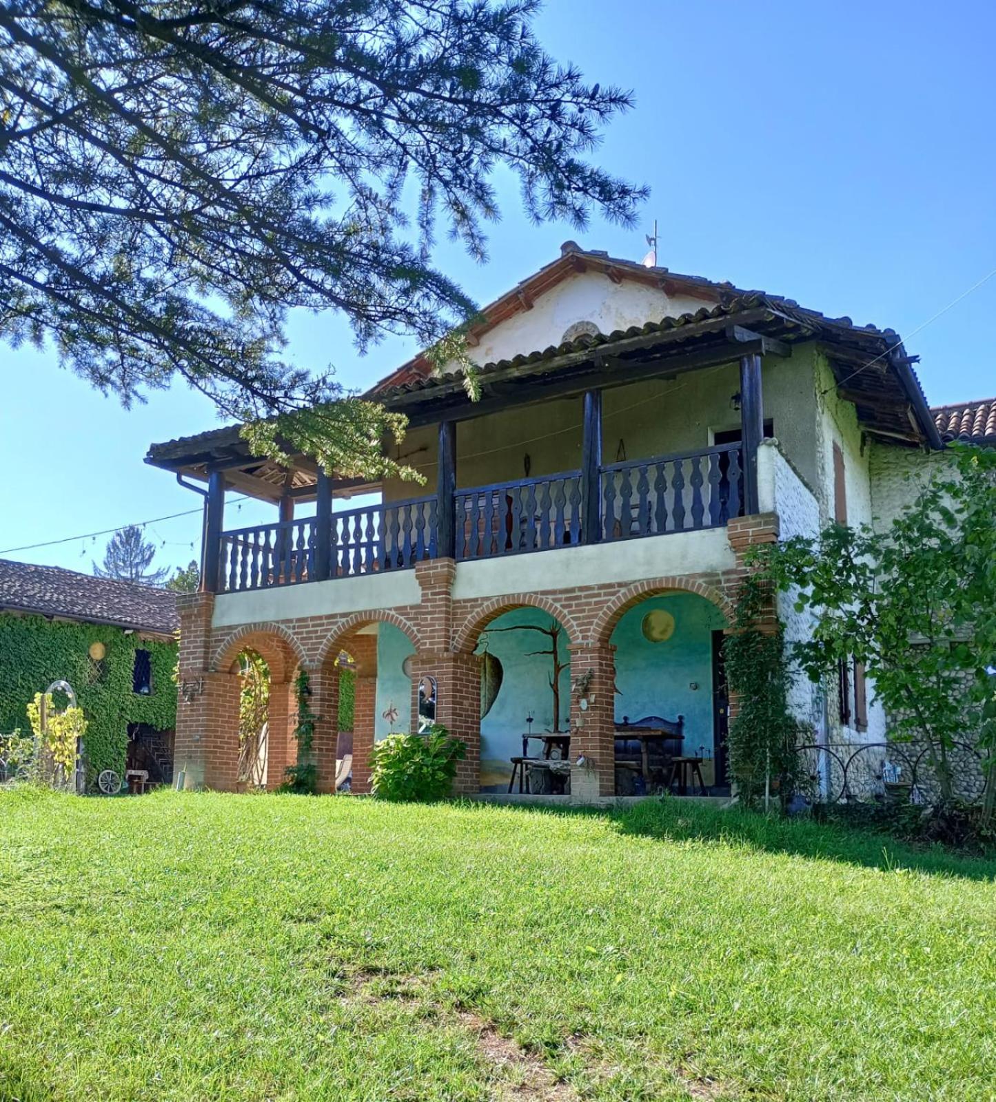 Villa Casa Delle Foglie Sussurranti Asti Exterior foto